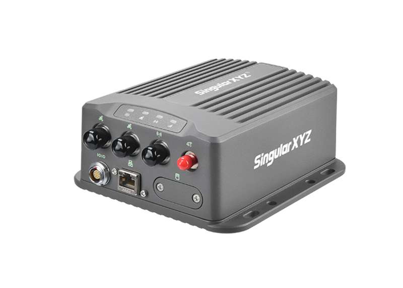 SV100 kétantennás GNSS-vevő
